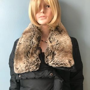 Hawke & Co. Black Down Brown Faux Fur Removable Collar NWOT